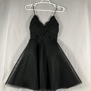 Charlotte Russe Dress Womens Small Black Lace Fit & Flare Skater Spaghetti Strap